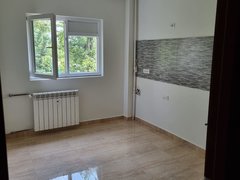 Vitan Apartament 3 camere decomandat Nou renovat